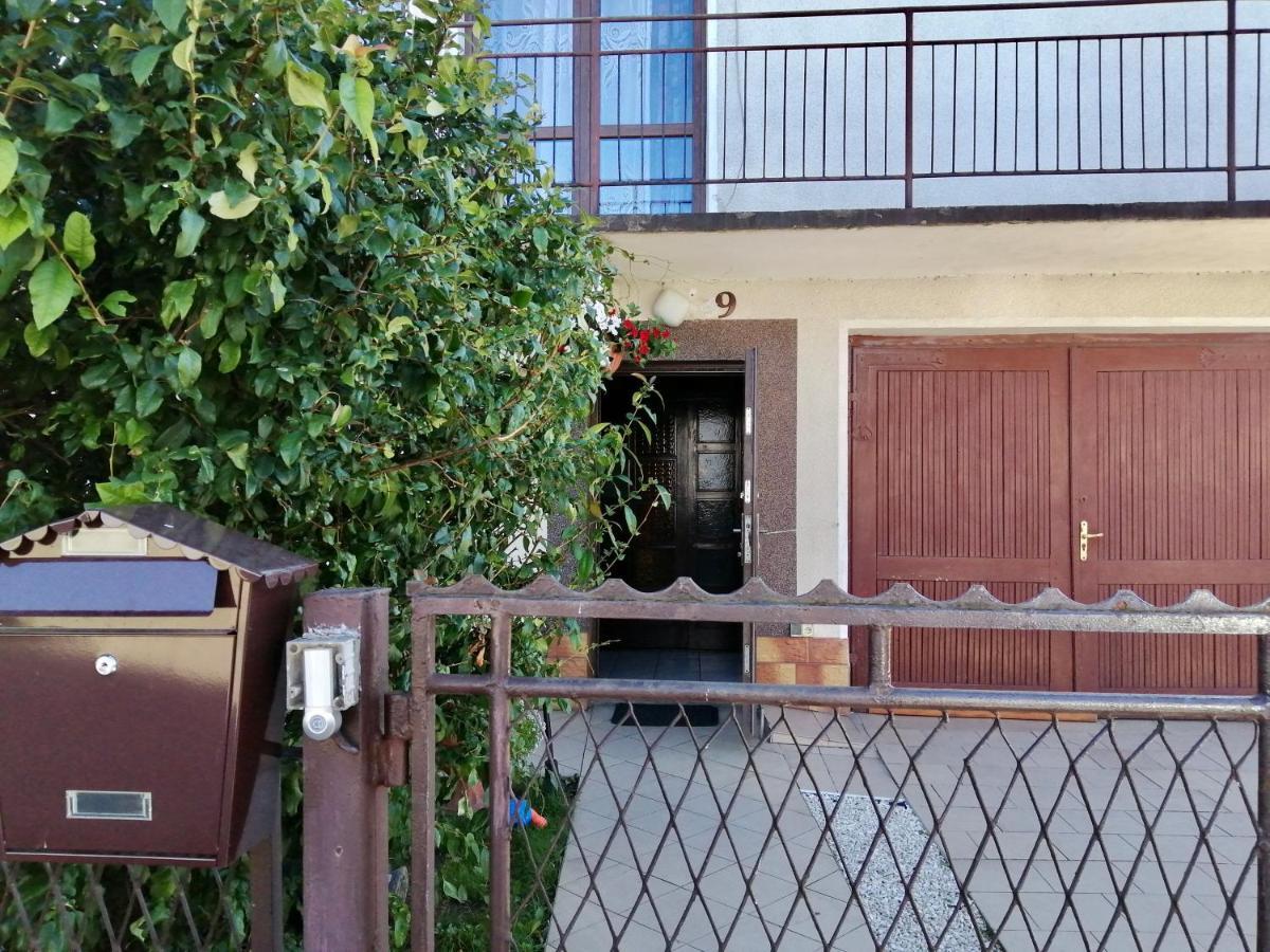 Pokoje Goscinne U Grazynki Neu Sandez Exterior foto